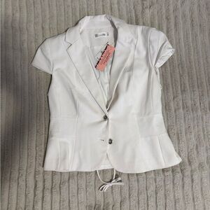 Chic White Short Sleeve Blazer